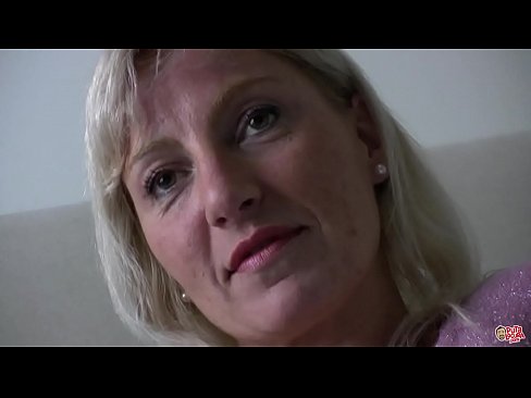 ❤️ De mem dy't wy allegearre neukte ... Dame, hâld dysels! ❤️ Russyske porno op fy.fuckmymac.ru ☑